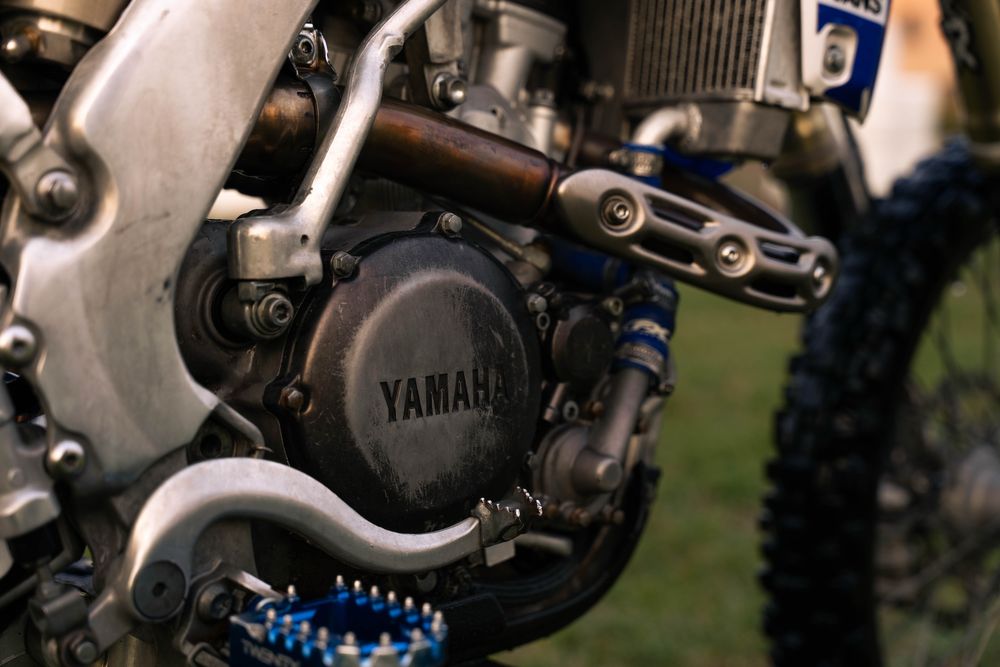 Yamaha YZF250 YZ250F 4t cross