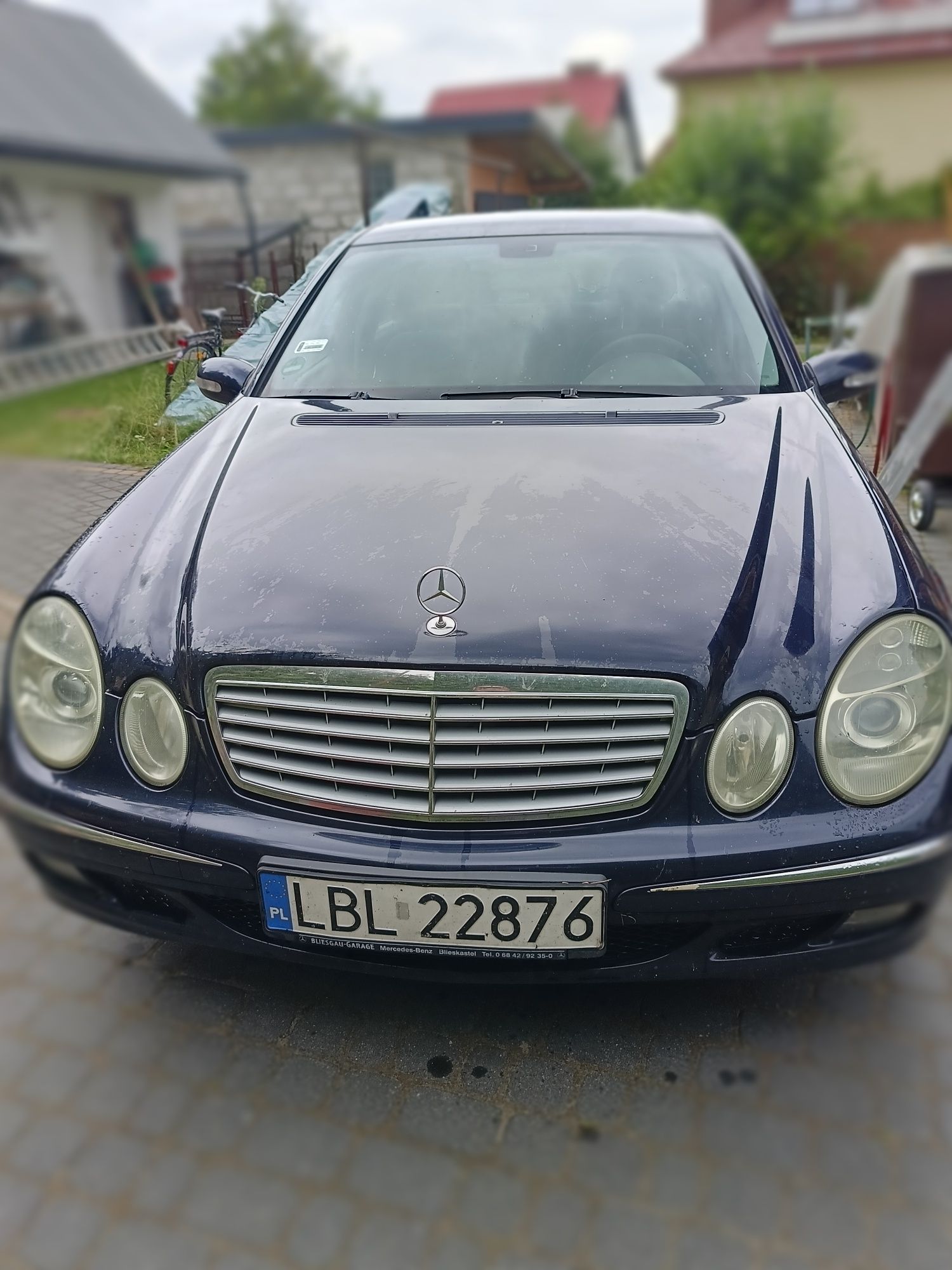 Mercedes E220 CDI 390 tys. 2005r.