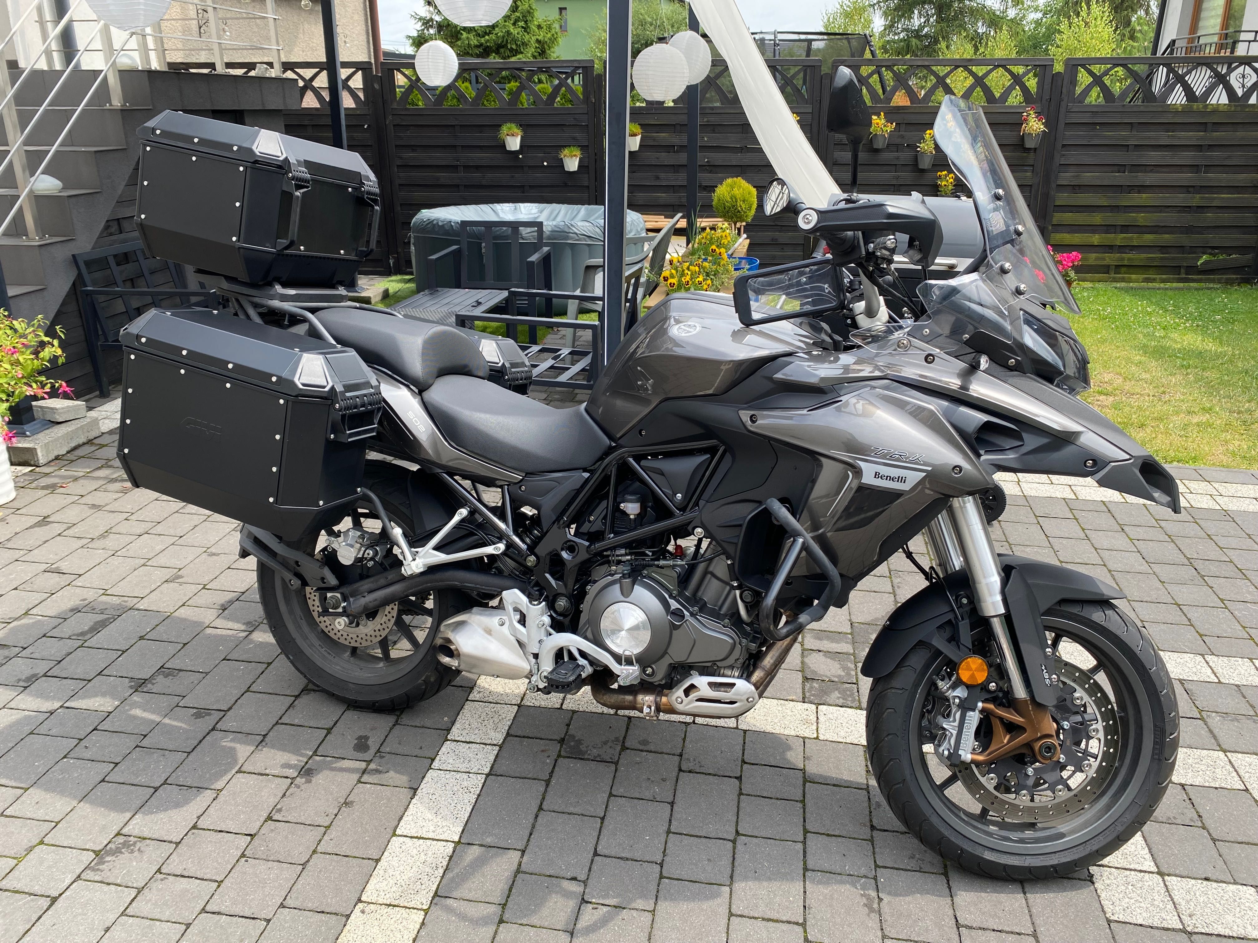 Benelli TRK 502, stan idealny, doinwestowany, kufry!