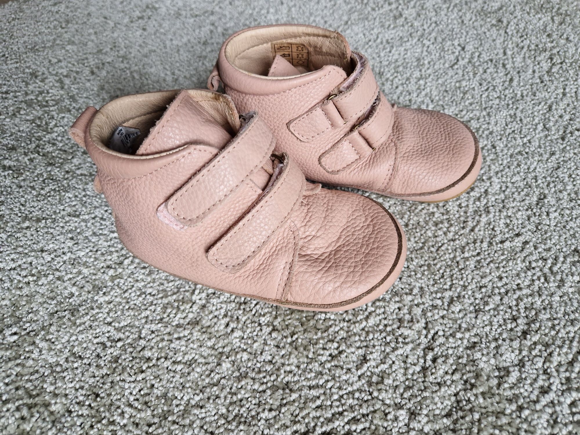 Buty skórzane trzewiki buciki różowe na rzepy 27 26 16,5cm barefoot