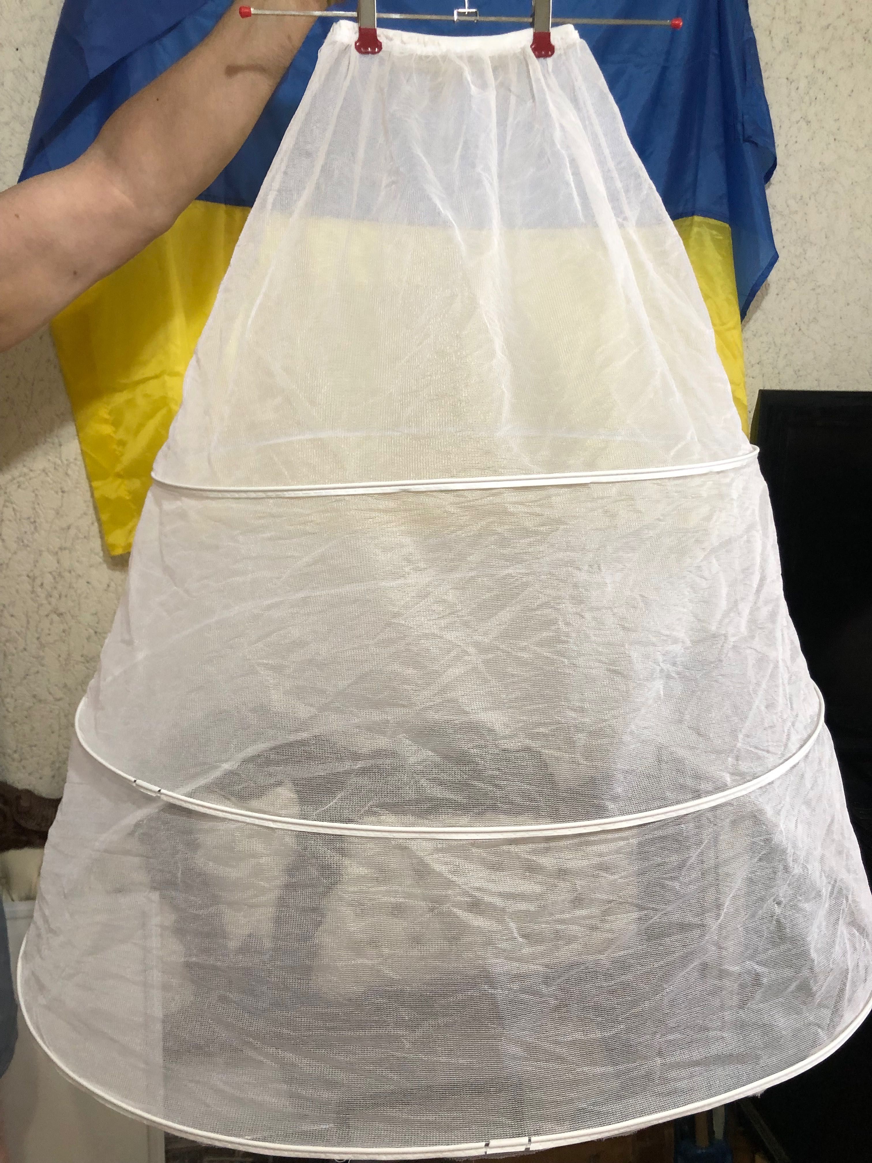 Свадебное платье, кринолин, фата