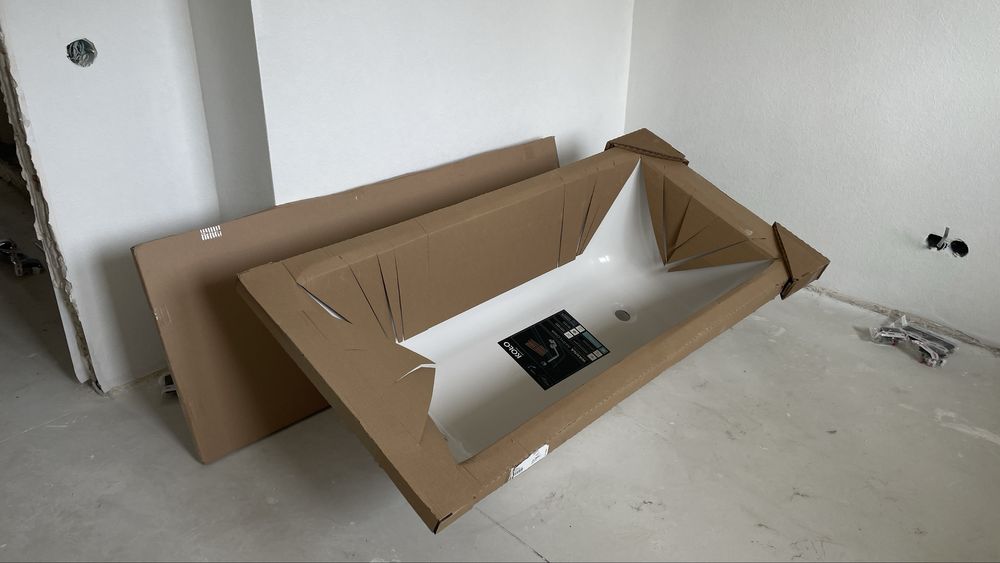 Остання!НОВА  Ванна Kolo Supero 150x70 + панель+ ніжки