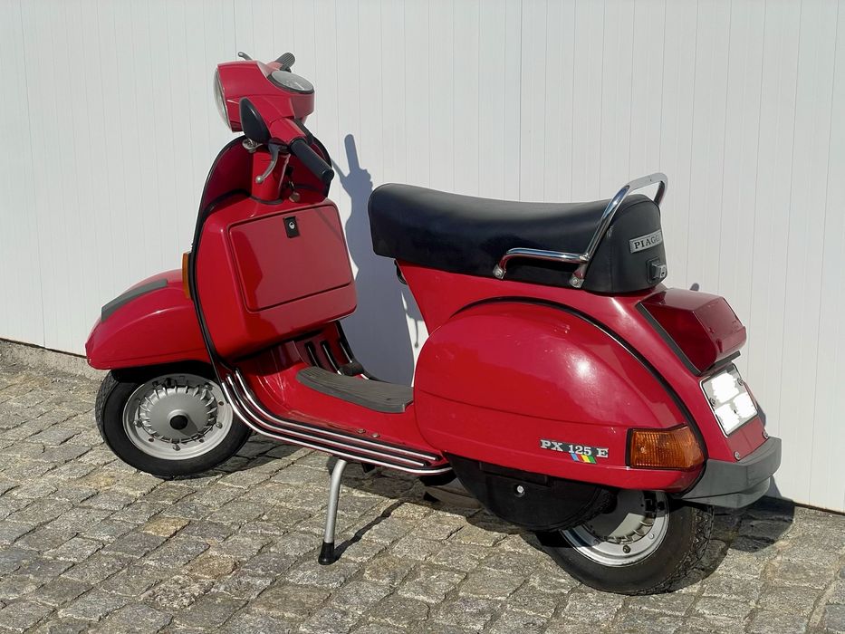 Vespa PX 125 E Arcobaleno