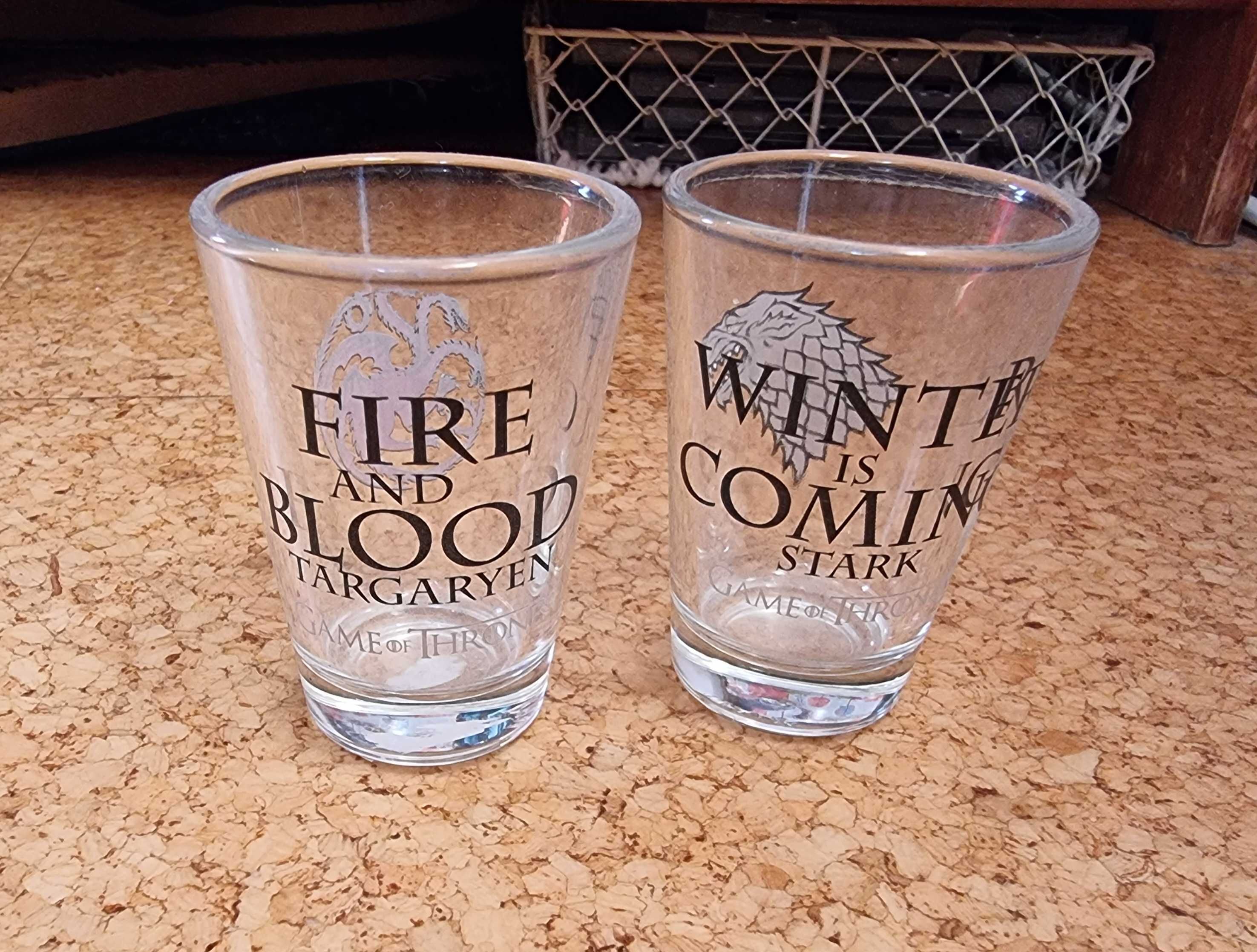 Conjunto de dois copos de shot Game of Thrones