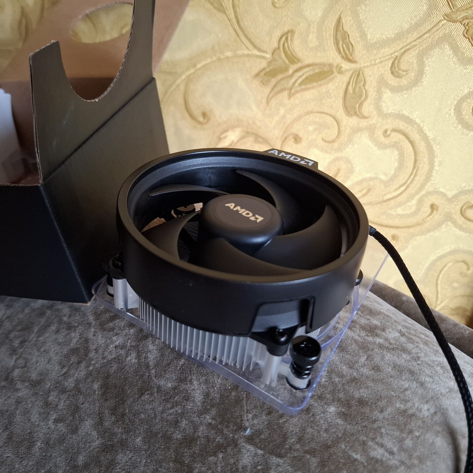 Продам кулер до процесора AMD AM4