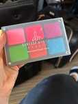 Paleta Danessa Myricks waterproof cream palette