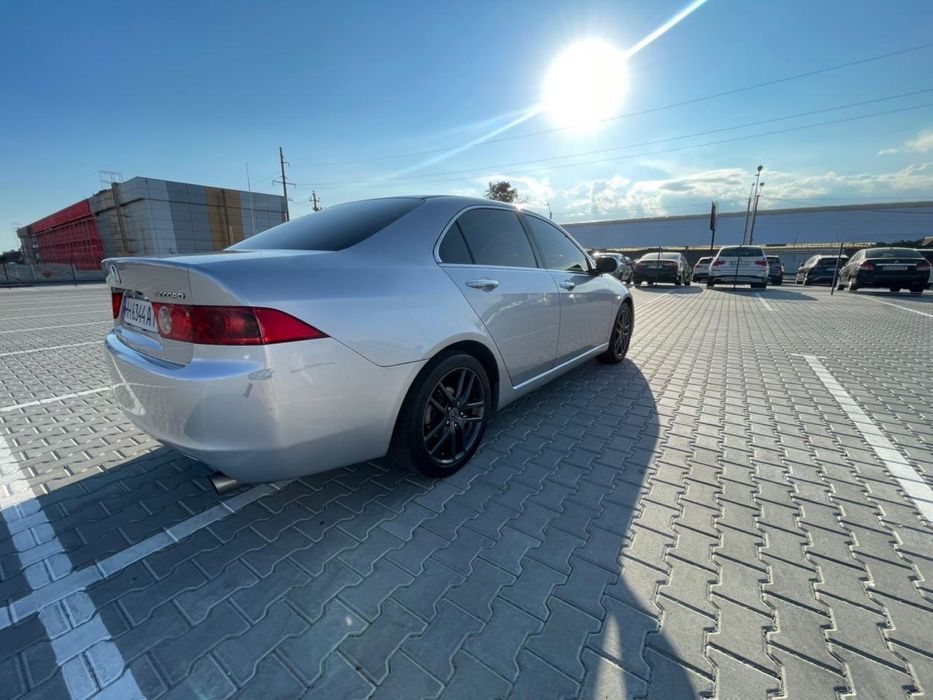 Продам Honda Accord 7