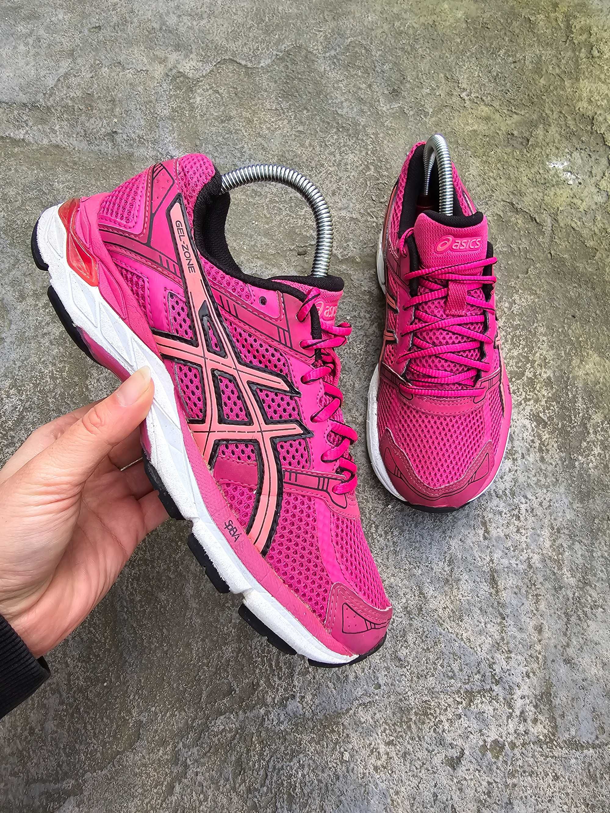 Sportowe buty do biegania różowe asics gel zone rozmiar 37