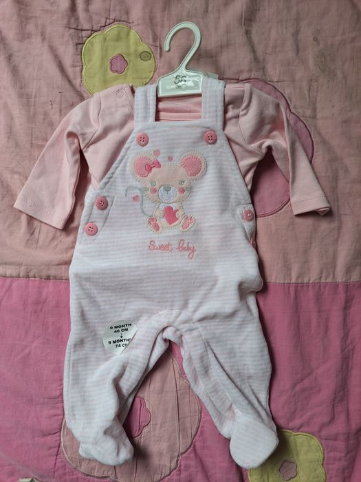 Śpioszki dla dziewczynki 56