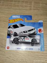 Nissan Skyline GT-R Godzilla Hot wheels