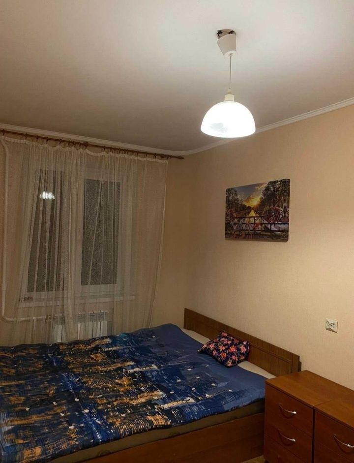 Оренда 2 к. кв. вул. Метрополита А. Шептицького, 24 В, м Лівобережна