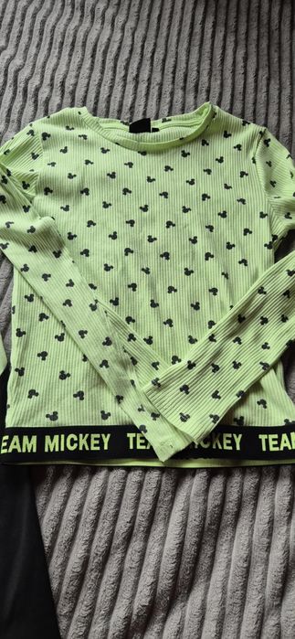 Zestaw sportowy dla dziewczynki 158