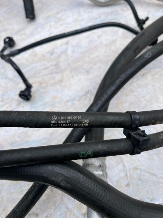 Mercedes Sprinter 910-й патрубки кондиціонера