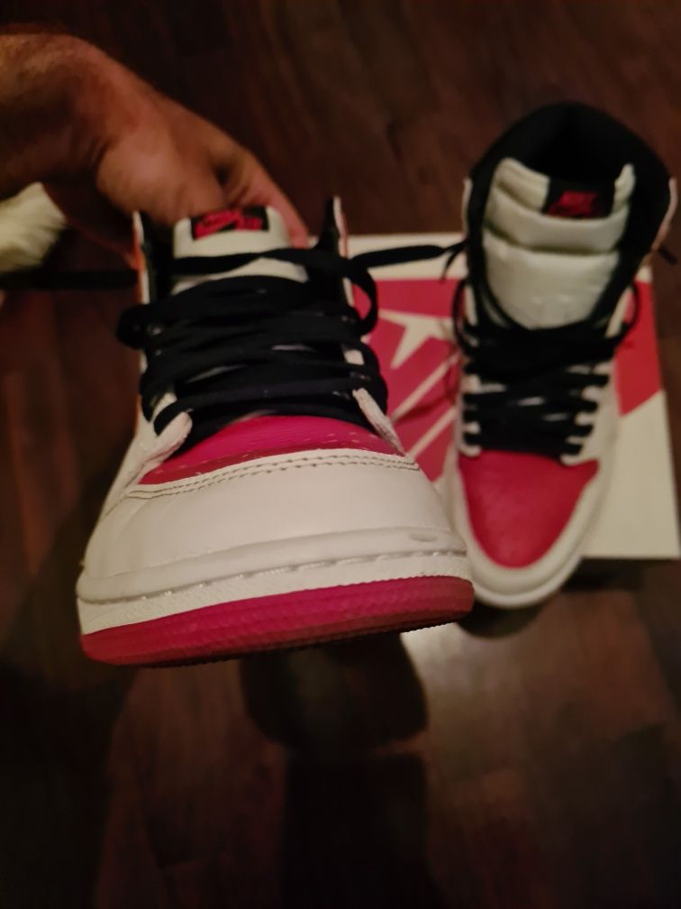 Air Jordan 1 Heritage