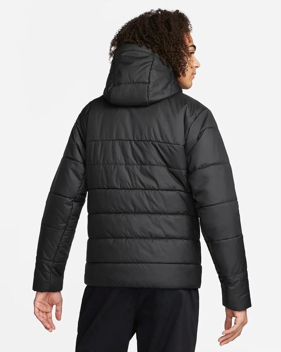 Куртка Nike M Nsw Hybrid Syn Fill Jkt DX2036-010