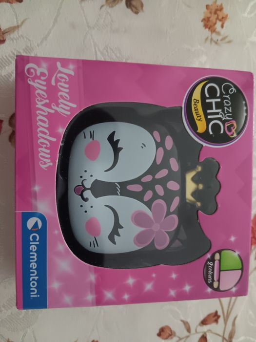 Crazy chic Lovely Eyeshadows Clementoni  maquilhagem para criancas nov