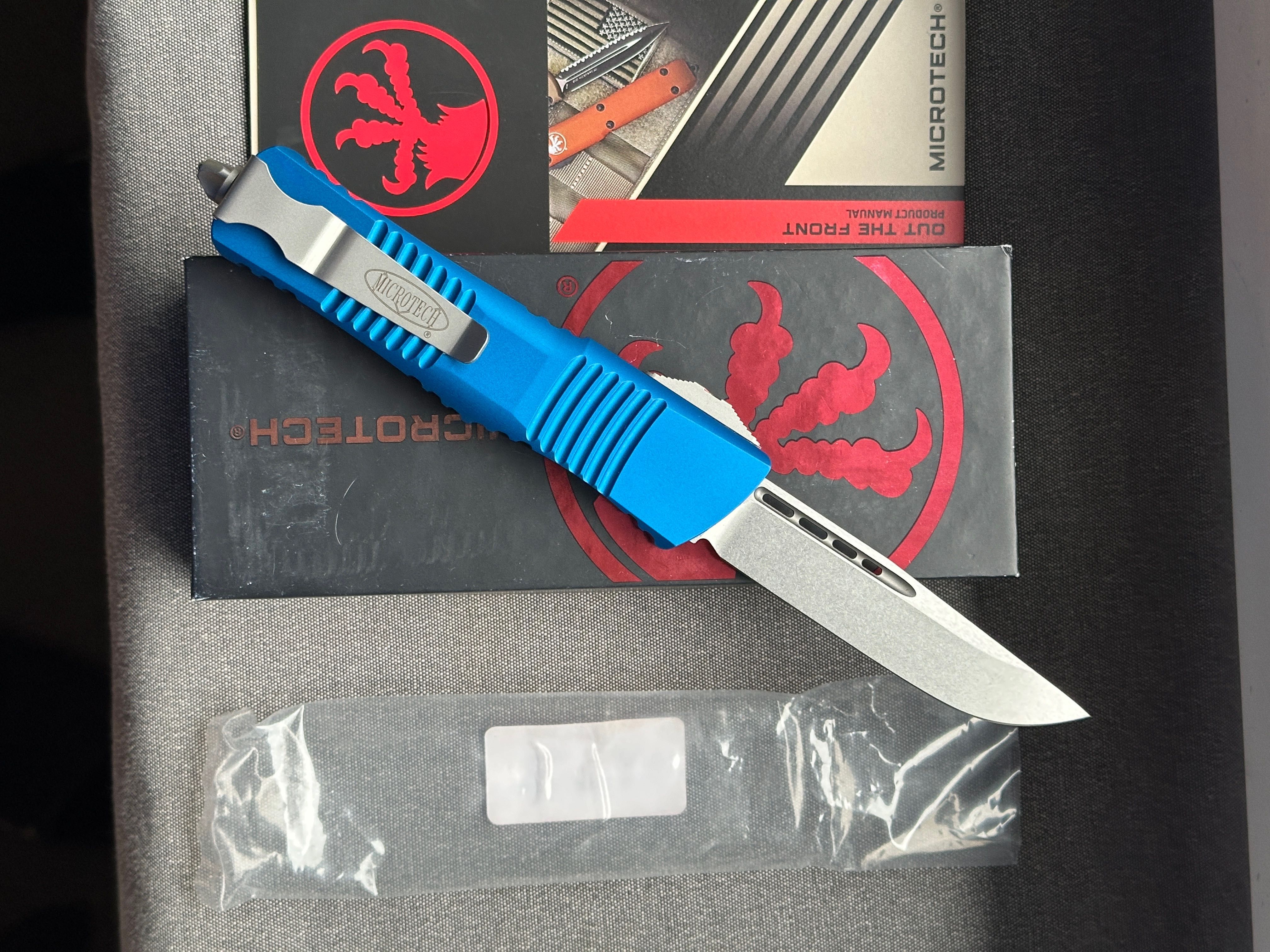 Nóż Microtech Combat Troodon Blue 143-10BL