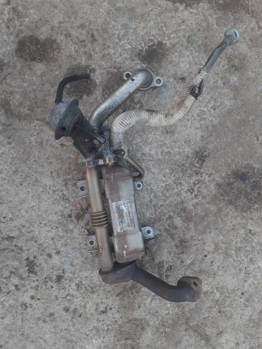 EGR егр Тойота Авенсіс т25 Auris Rav-4 дизель 25680-0R020 2.2 d-cat
