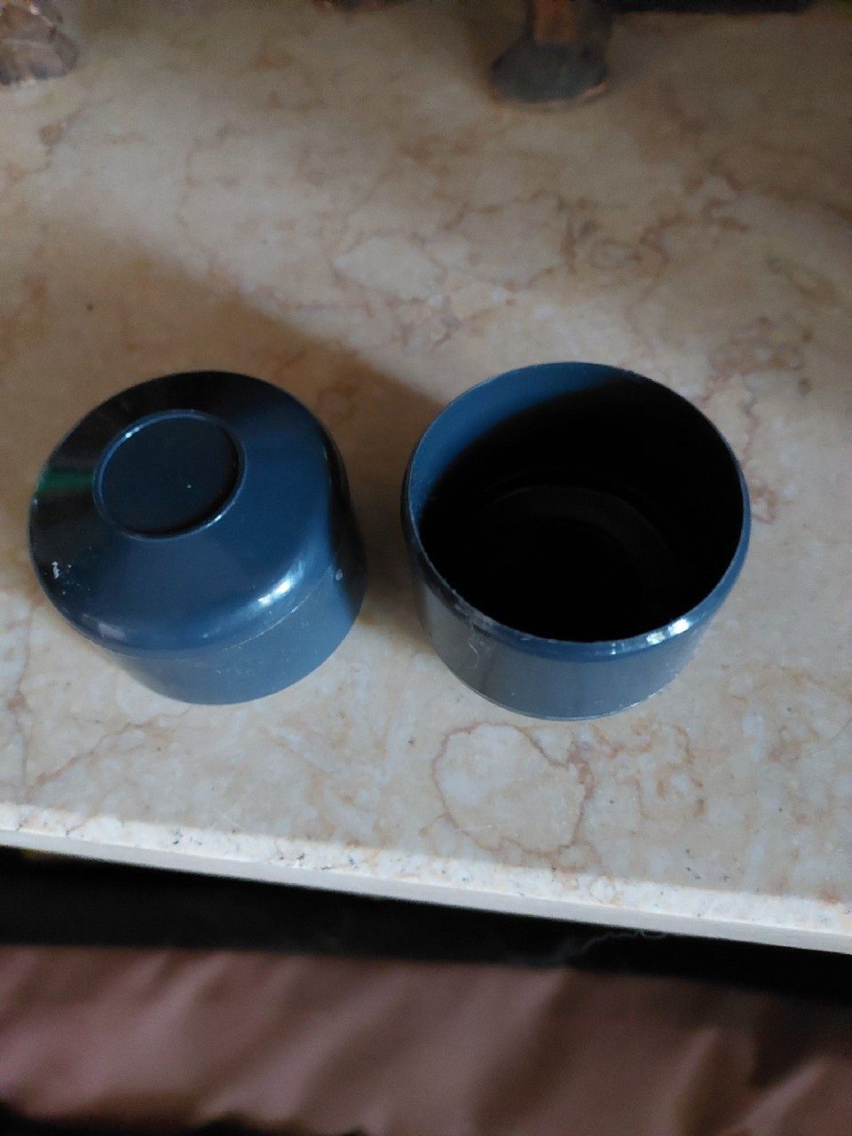 Zaślepki na słupek ogrodzenia 38mm 60 sztuk