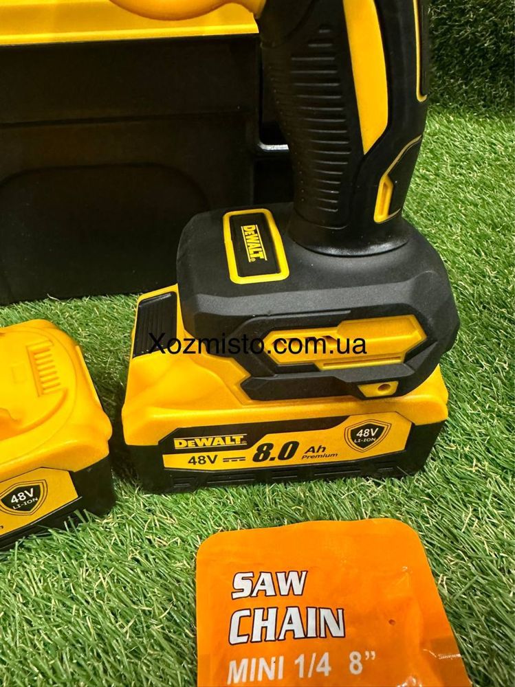 Акумуляторна мініпила DeWalt DCM190HN (48V, 8 Аh) безщітковим двигуном