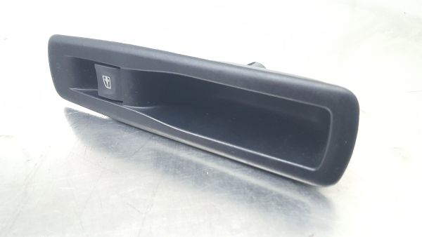 Comando / botão / interruptor vidros trás esquerdo RENAULT Megane III