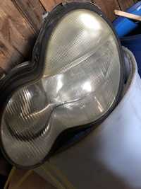 Lampa reflektor przod Mercedes c klasa w203