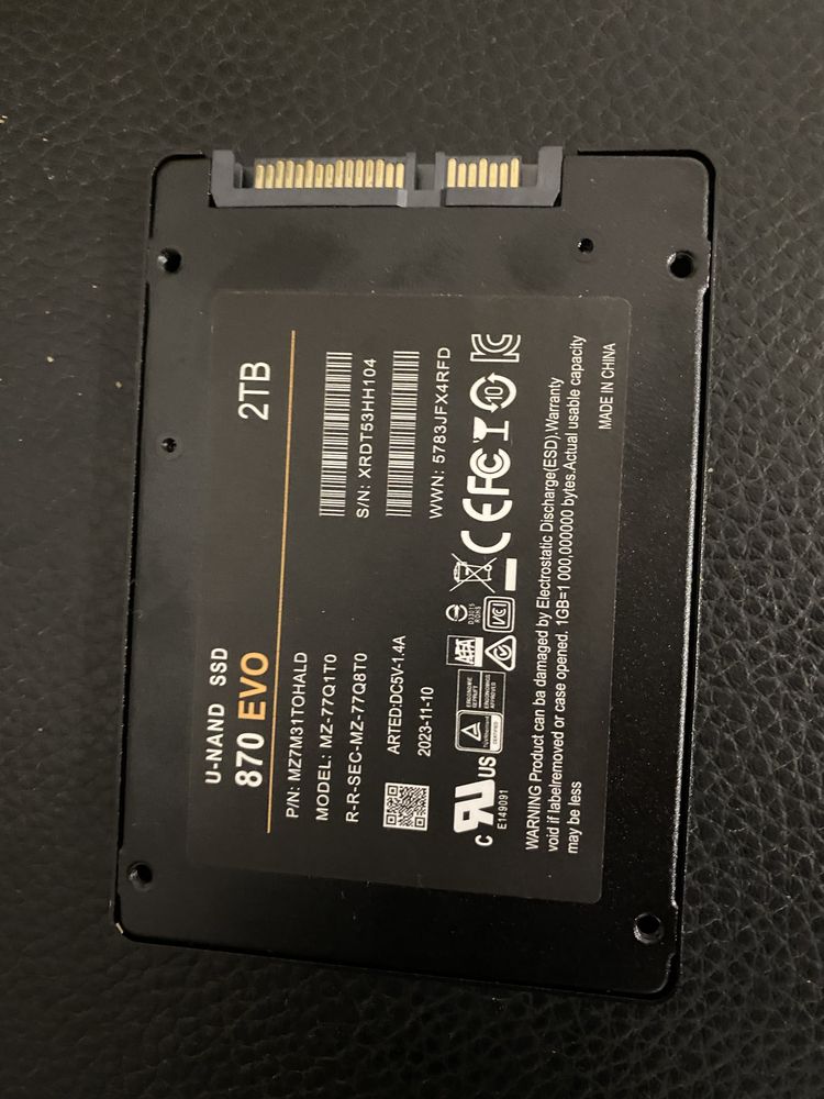 870EVO ssd 2TB 2.5”