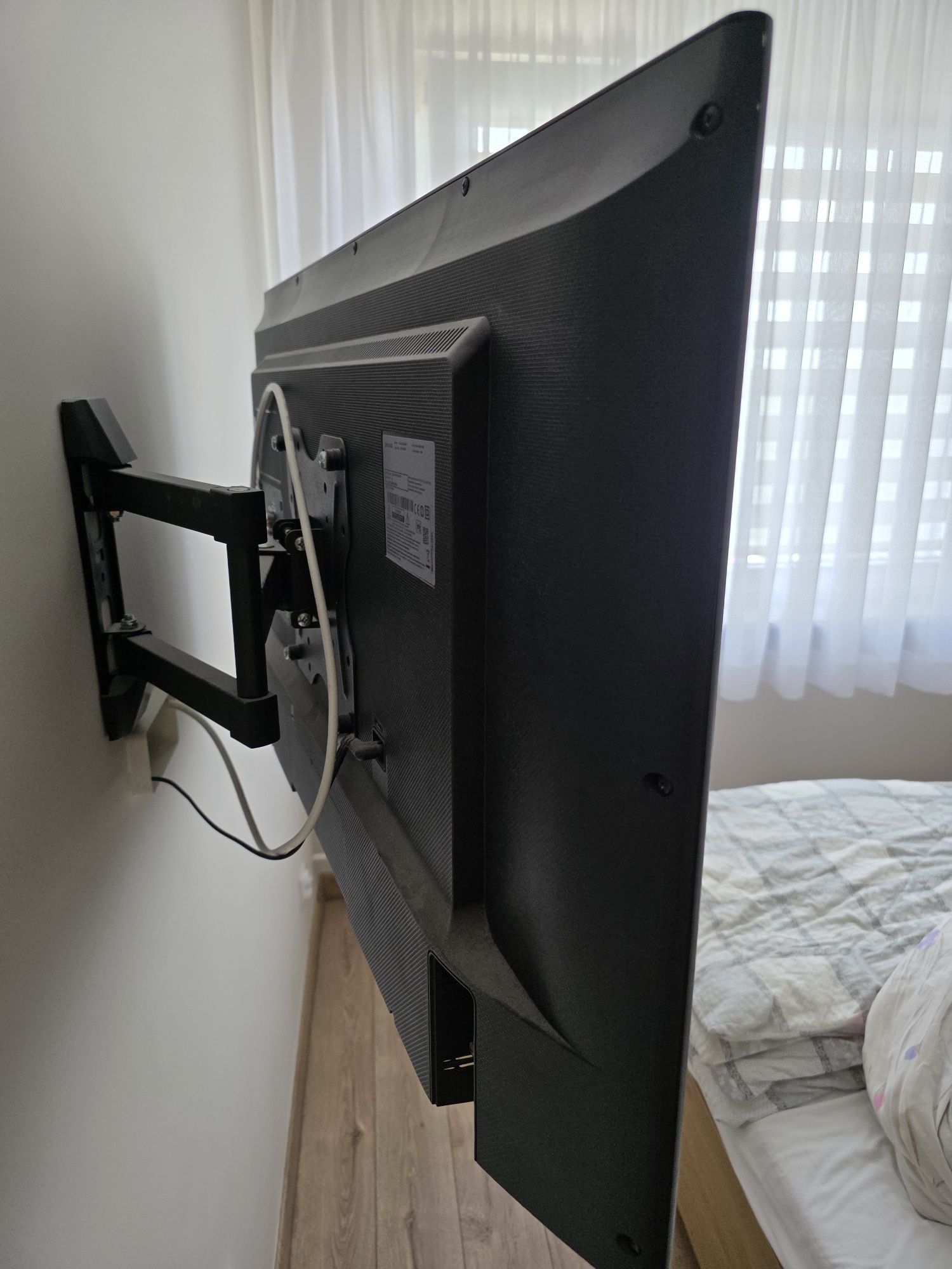 Telewizor Samsung Full HD Smart Model UE40J5200AW (bez pilota i nóżek)