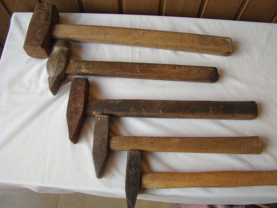 Молотки, гвоздодер, коловорот
