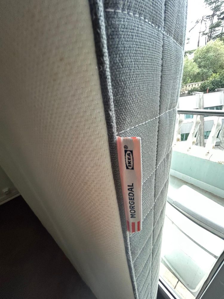 Cama malm Ikea com gavetas 140 200