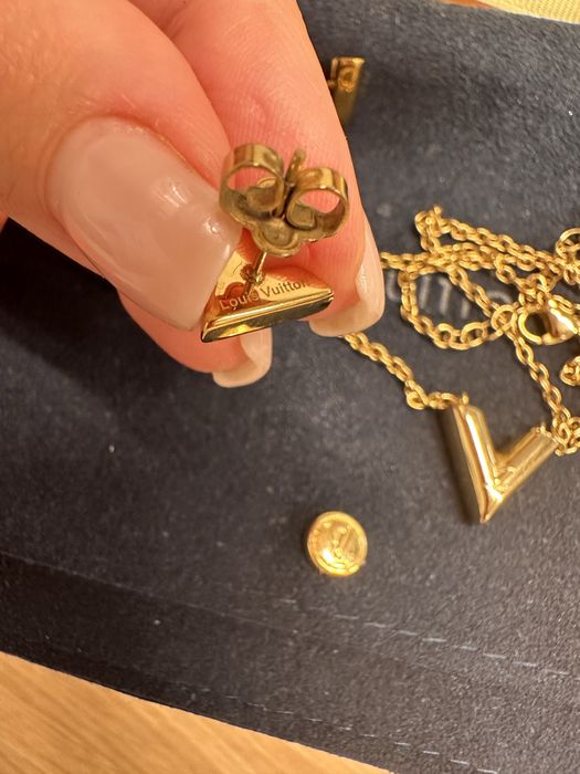 Сережки і Підвіска Louis Vuitton. Оригінал.