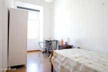 73595 - Quarto com cama de solteiro no Largo do...