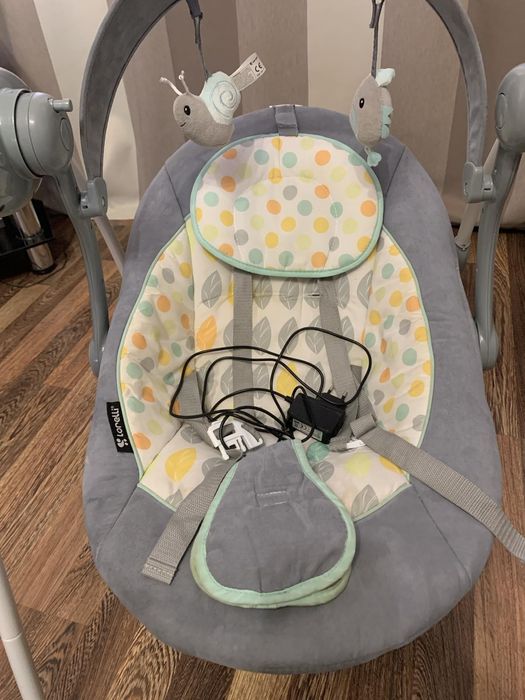 Дитячий шезлонг- гойдалка (0-6міс.)