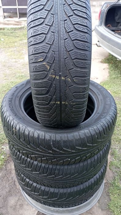 Зимові шини Uniroyal 235/60/R18 , комплект 4 шт