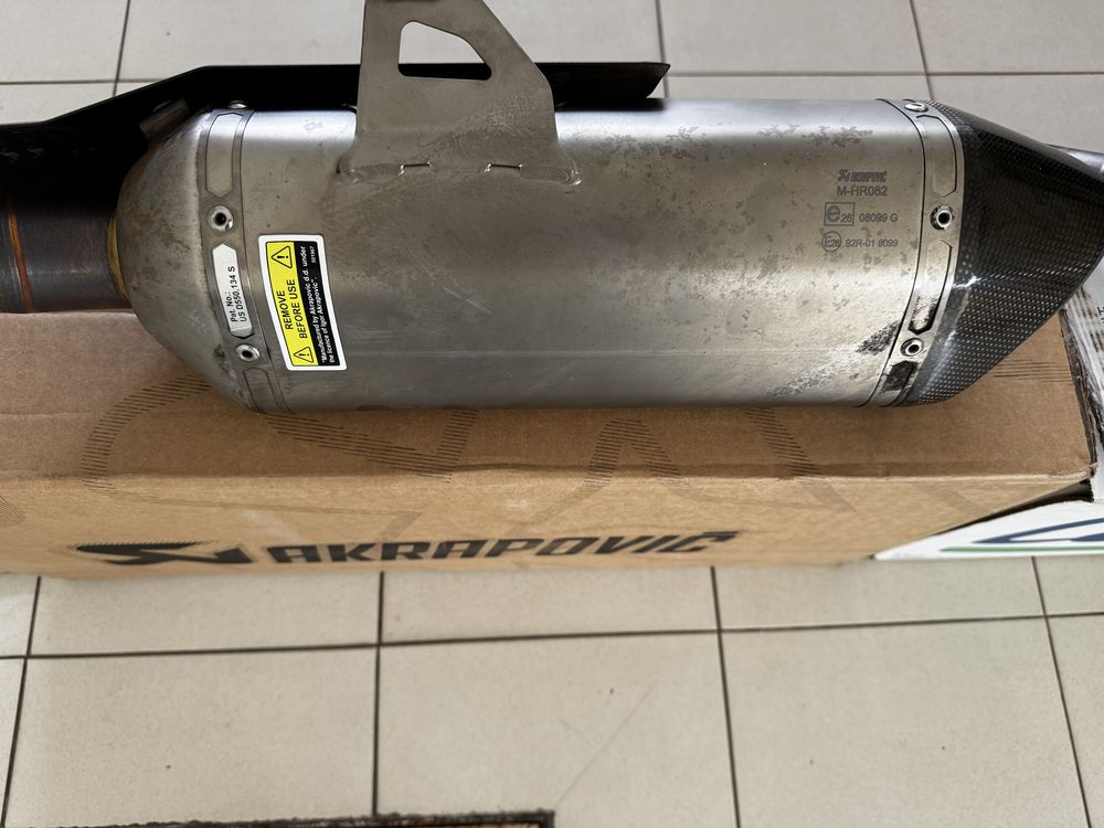 Escape e coletor  de rendimento honda Forza 750