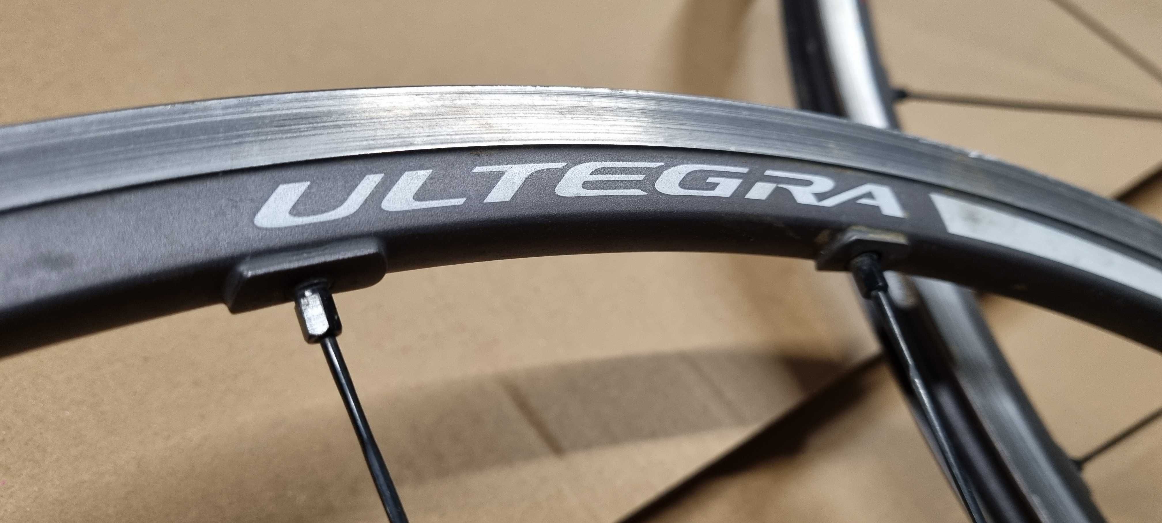 Вілсети shimano Ultegra Road Tubeless 622 ×15c, комплект коліс