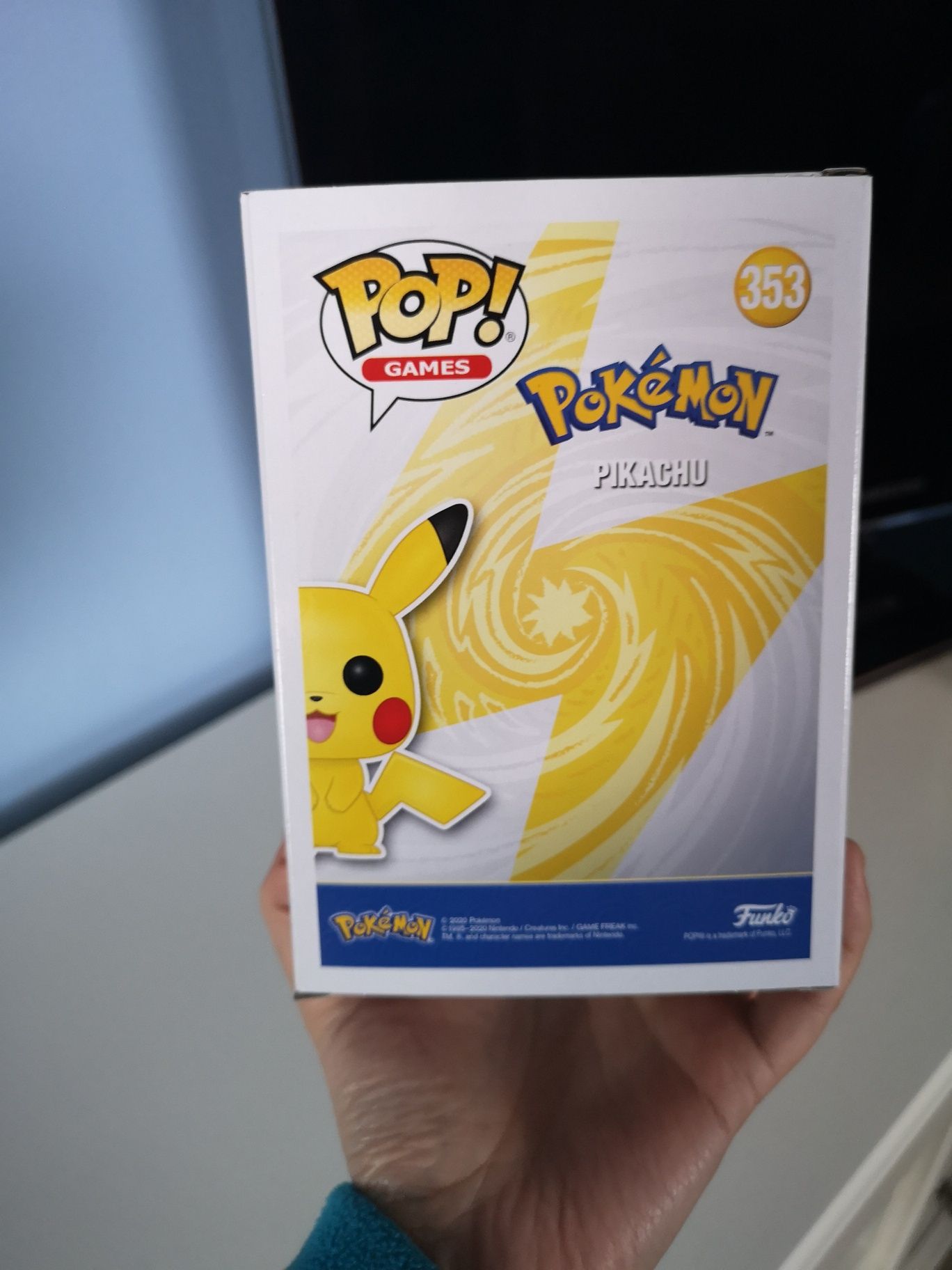 Funko Pop! PIKACHU Flocked Pokemon Exclusive 353 unikat figurka