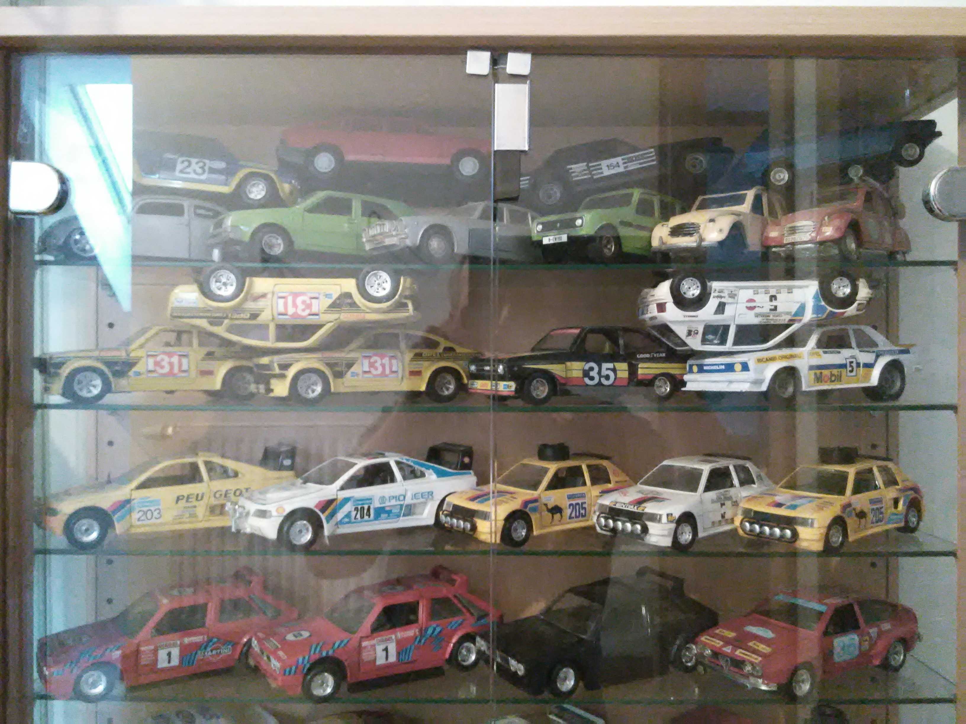 stare modele PRL 1:24 VW Ford Opel Audi Bmw Mercedes Burago Polistill