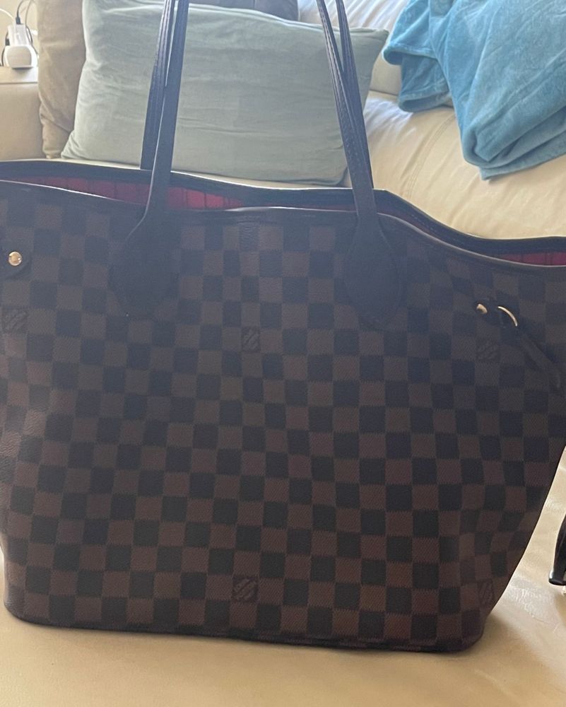 Mala Luis Vuitton nova