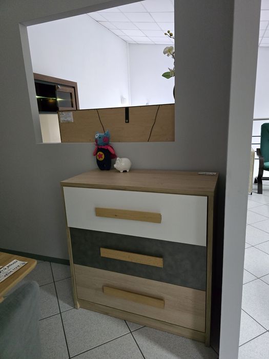 Zestaw mebli do pokoju dziecięcego z szafą narożną