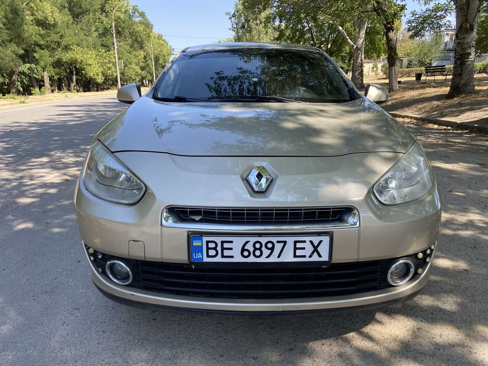 Продам RENAULT гарний стан (АКПП,ГБО,2010р.)