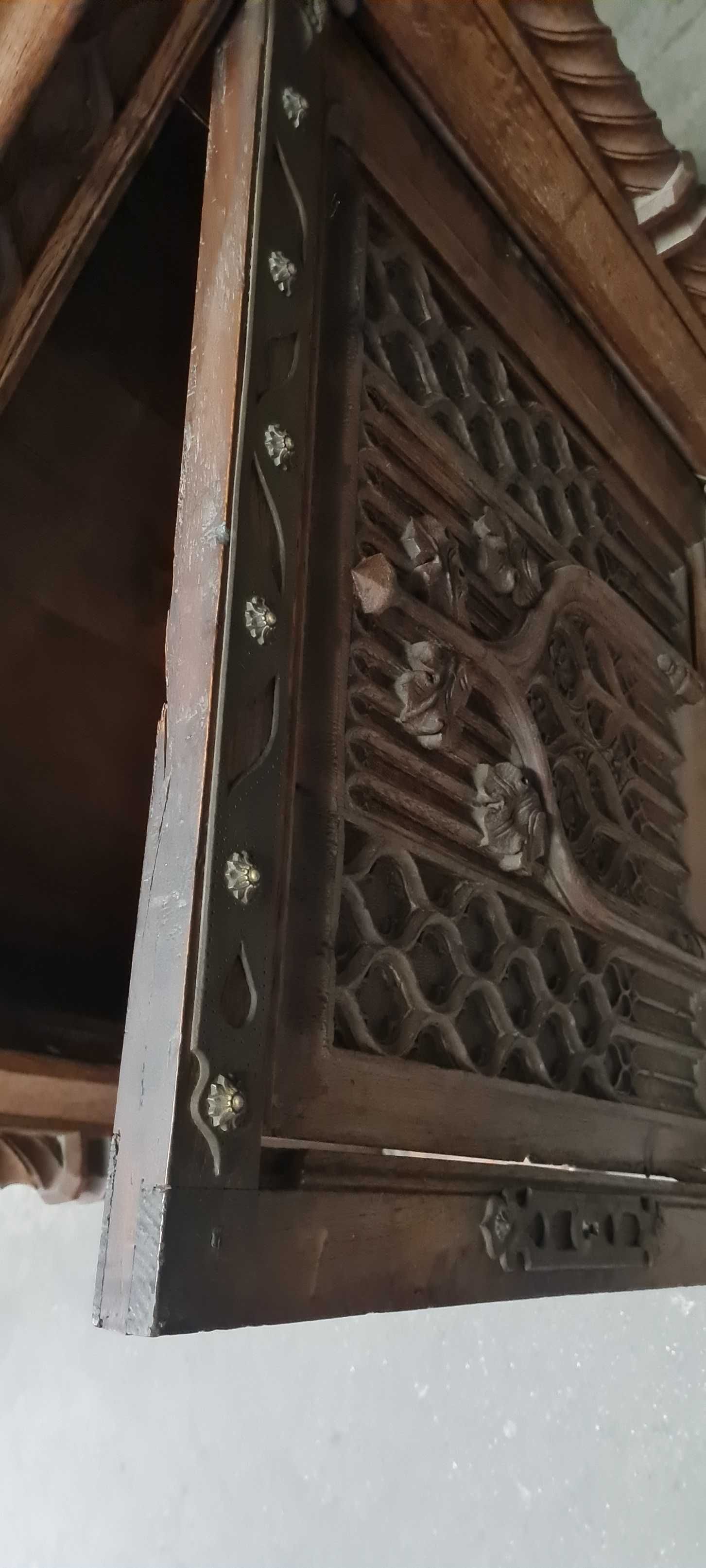 Oratorium Modlitewnik PRIE-DIEU, XVII w stylu Gotyckim