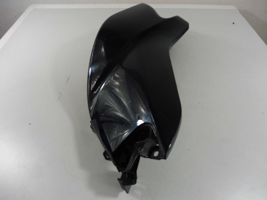 Yamaha YZF R 125 pokrywa zbiornika / owiewka 08-13r. A222