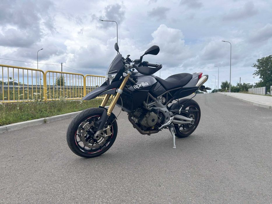 Aprilia Dorsoduro 750cm 2009