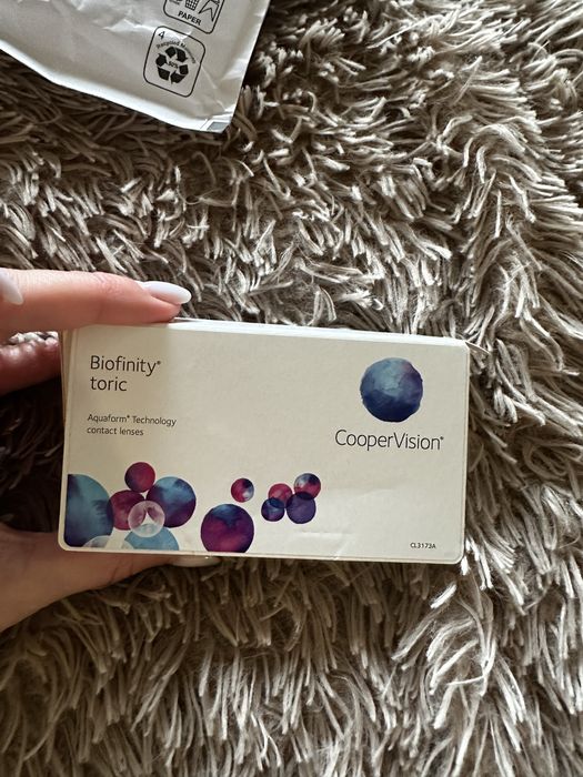 Контактні лінзи 3 шт biofinity toric -4.00 циліндр -1,75 кут 180
