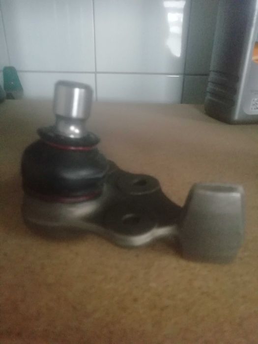 Кульова опора ліва опель омега а