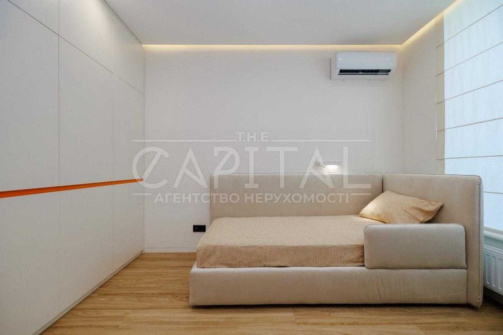 Продаж квартири, вул. Радченка Петра, ЖК Медовий, Солом'янський р-н