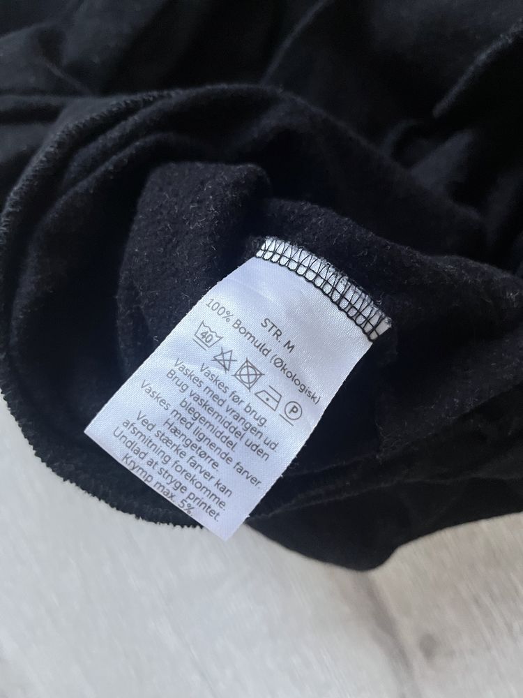 Bluza z kapturem czarna męska kangurka rozmiar M, VRS Men