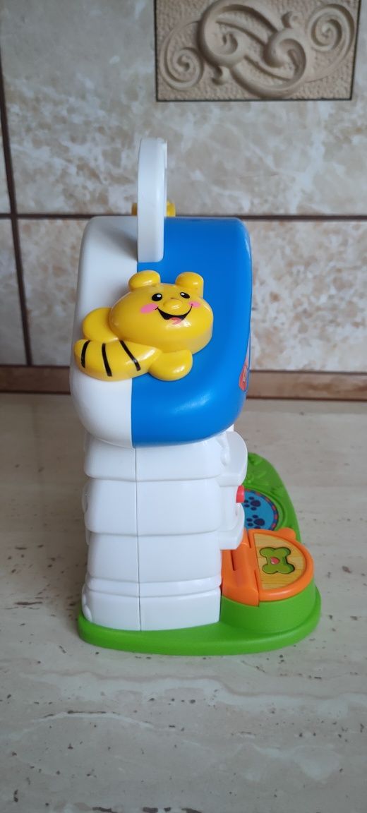 Fisher Price Interaktywny Domek Szczeniaczka Uczniaczka