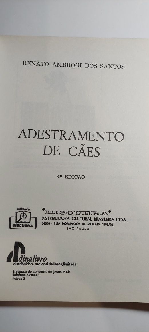 Adestramento de Cães - Renato A. dos Santos